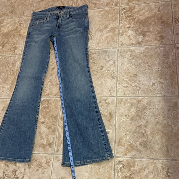 COPY - Levi’s too super low 524 Jean - Picture 7 of 8